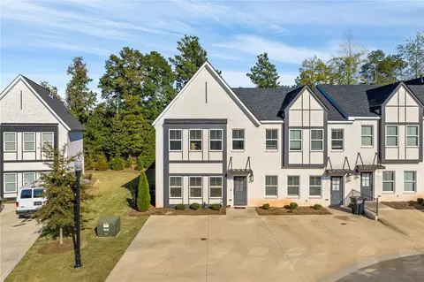 549 Waterpoint Way, Opelika, AL 36801
