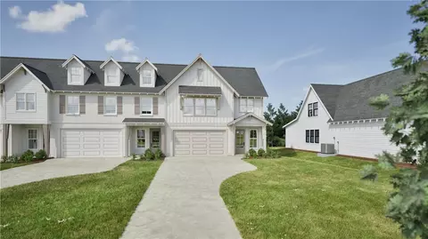1155 Sarah Ln, Auburn, AL 36830