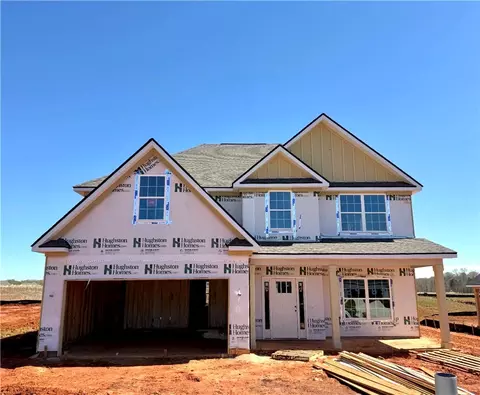 2963 Wyndham Village Dr, Opelika, AL 36804