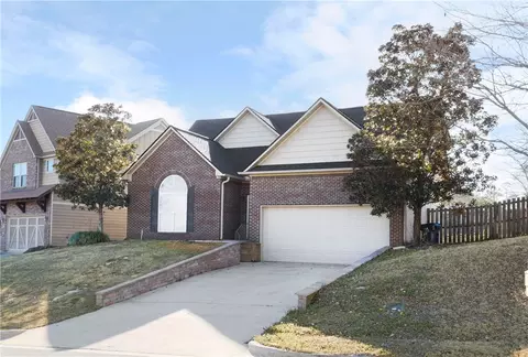 2201 Red Tail Ln, Auburn, AL 36879