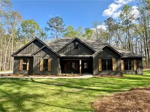 750 Lee Road 462, Valley, AL 36854