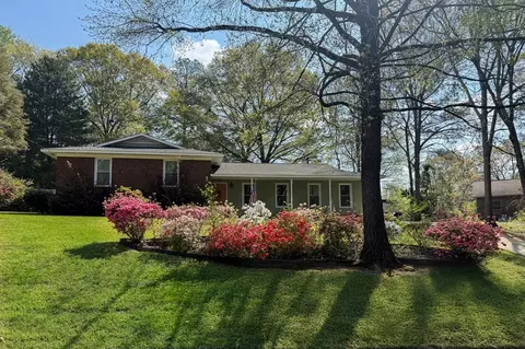 1413 Azalea Dr, Auburn, AL 36830