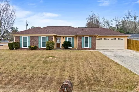 21 Lee Road 547, Phenix City, AL 36870