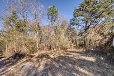 627 Lee Road 15, Auburn, AL 36830