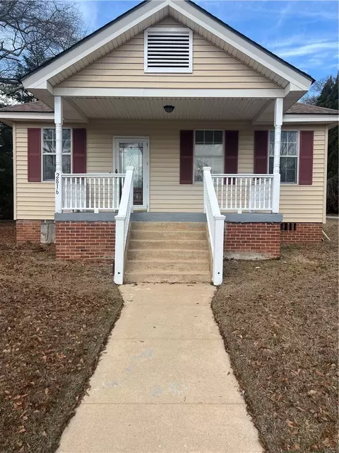 2816 3rd Ave, Opelika, AL 36801