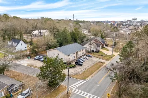522 N Donahue Dr #5, Auburn, AL 36830