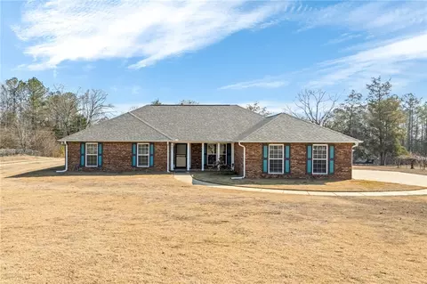 587 Chadwick Ln, Auburn, AL 36832