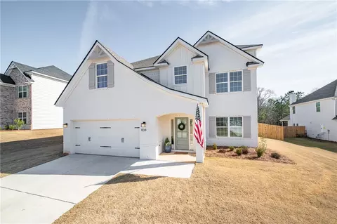 834 Tiger Trl, Opelika, AL 36804