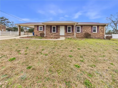 66 Lee Road 502, Phenix City, AL 36870