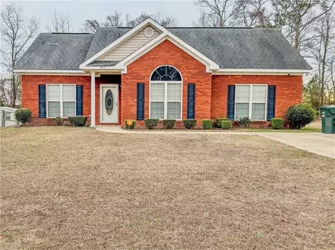 605 Hall Ave, Opelika, AL 36804