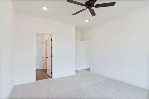 1009 Crossing Ct E, Valley, AL 36854 photo 15