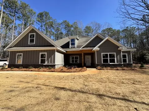 1694 Lee Road 183, Opelika, AL 36804