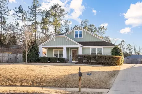 831 Winston Ct, Auburn, AL 36832