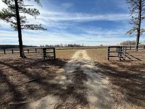 1034 County Road 24, Tuskegee, AL 36083
