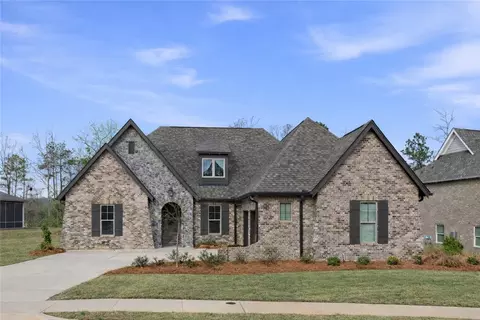 1637 James Burt Pkwy, Auburn, AL 36830