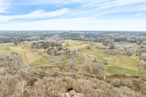 1609 Rockhouse Farms Rd, Auburn, AL 36830