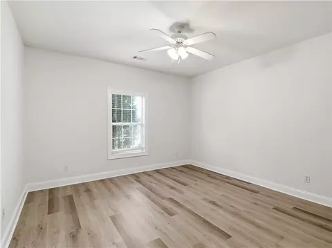 Bedroom - 329 E Longleaf Dr, Auburn, AL 36832 photo 4 of 4