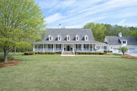 1103 Andrews Rd, Opelika, AL 36801