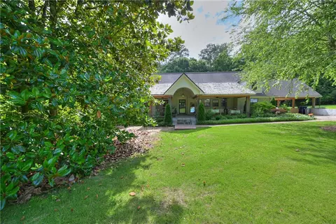 510 S Dean Rd, Auburn, AL 36830