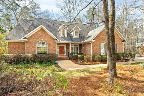 1881 Hillton Ct, Auburn, AL 36830