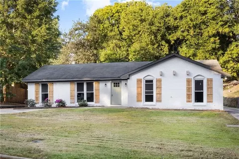 3013 3rd Ave, Phenix City, AL 36867