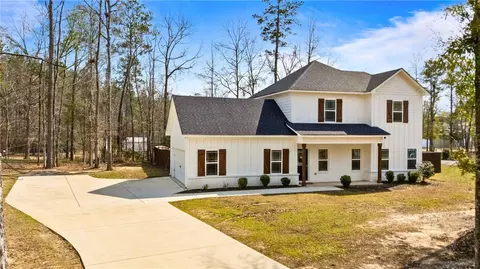 10 Lee Road 2036, Salem, AL 36874