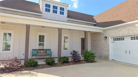 2820 Rainmaker Run Dr, Auburn, AL 36832