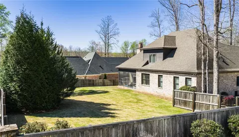 Exterior - 1589 Marie Loop, Auburn, AL 36830 photo 5 of 6