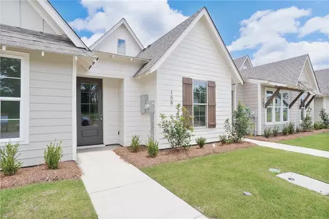 159 Summer St, Opelika, AL 36804