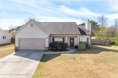 407 Meghan Ct, Opelika, AL 36804
