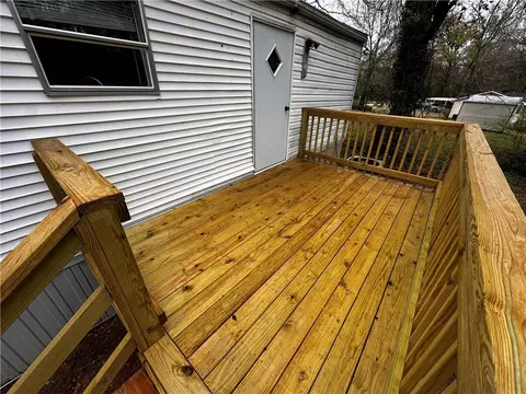 Exterior - 929 Stringer Weeks Rd, Smiths Station, AL 36877 photo 5 of 7