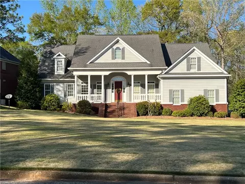 4312 Pebble Shore Dr, Opelika, AL 36804