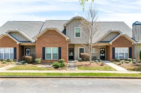 1630 Academy Dr #606, Auburn, AL 36830