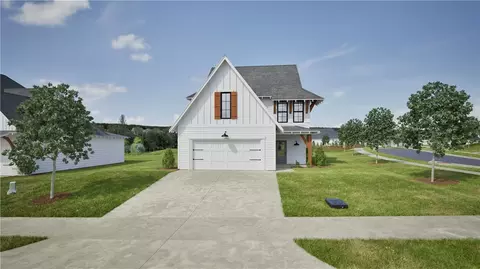 189 Firefly Ln, Opelika, AL 36804