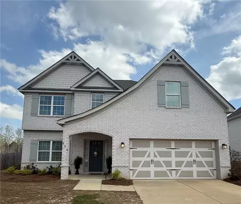 696 Tiger Trl, Opelika, AL 36804