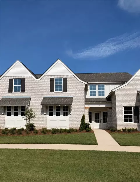 1738 Woodland Pines Ln #280, Auburn, AL 36830