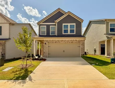 2616 Stokes Dr, Opelika, AL 36804