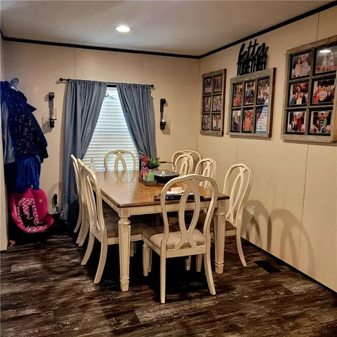 Dining - 1265 Mapp Rd, Valley, AL 36854 photo 1 of 1