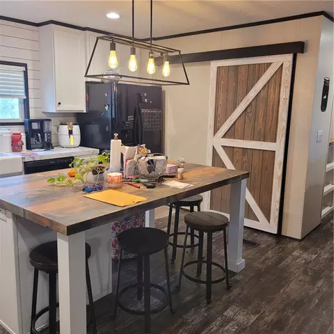 Kitchen - 1265 Mapp Rd, Valley, AL 36854 photo 3 of 5