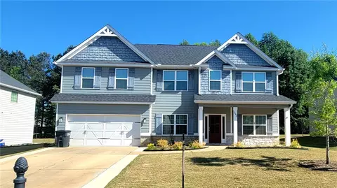 1862 Wildwood Dr, Opelika, AL 36804