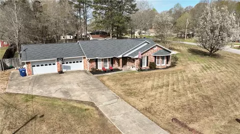 530 Lee Road 960, Smiths Station, AL 36877