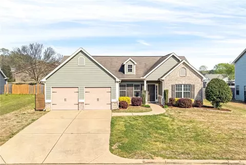 2703 Wyndham Gate Blvd, Opelika, AL 36804