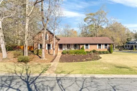 1441 Ferndale Dr, Auburn, AL 36830