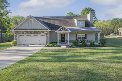 153 Lee Road 2207, Salem, AL 36874