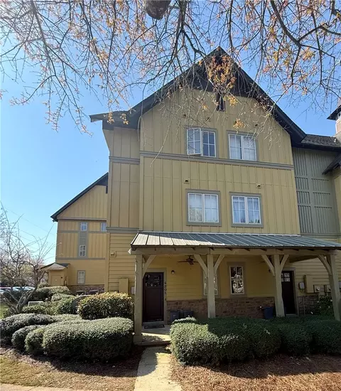 650 Dekalb St #4201, Auburn, AL 36830
