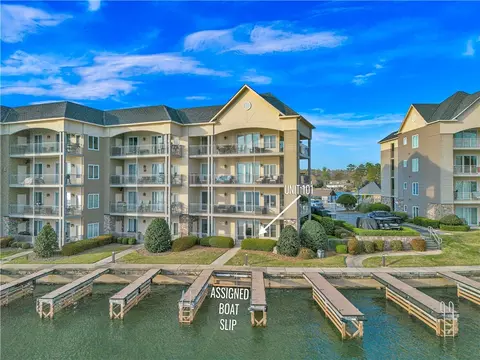 395 Sunset Point Dr #101, Dadeville, AL 36853