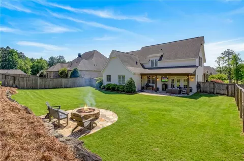 Exterior - 1663 Marie Loop, Auburn, AL 36830 photo 7 of 9