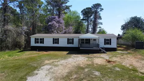 1503 SW 20th Ave, Lanett, AL 36863