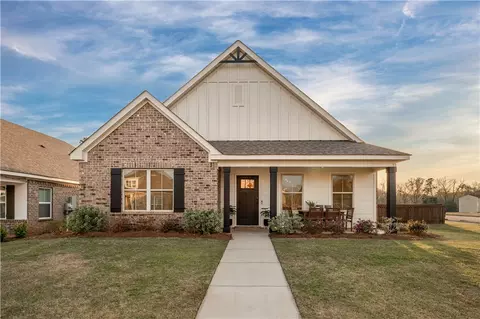 2065 Armistead Ln, Auburn, AL 36830