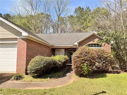 815 Greenwood Dr, Auburn, AL 36830